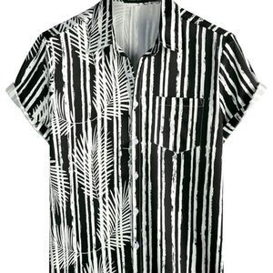 Black and White Striped Men's Casual Shirt